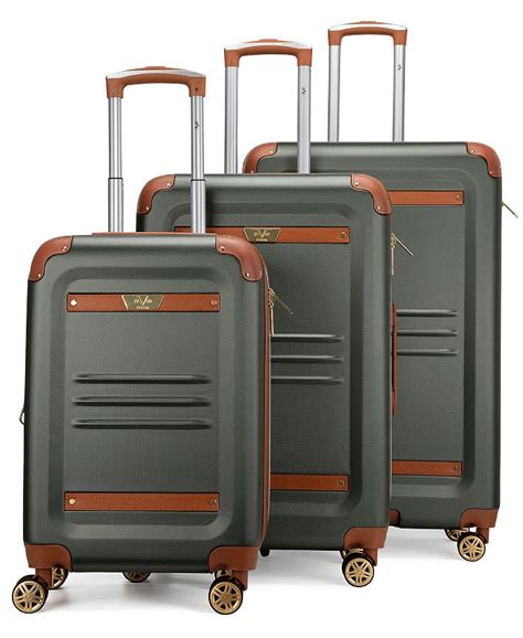 v19.69 italia luggage.